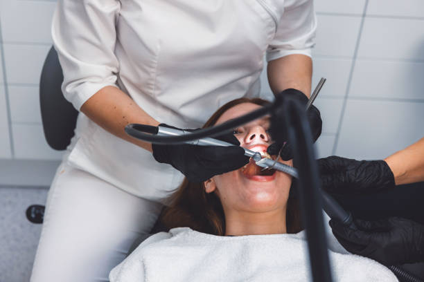 Best Broken or Cracked Tooth Emergency Dentist in North Barrington, IL