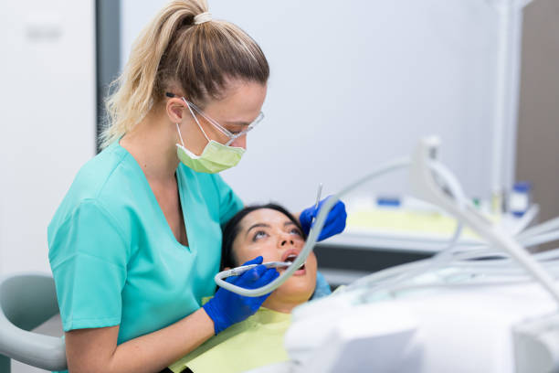 Best Emergency Root Canal Treatment in North Barrington, IL